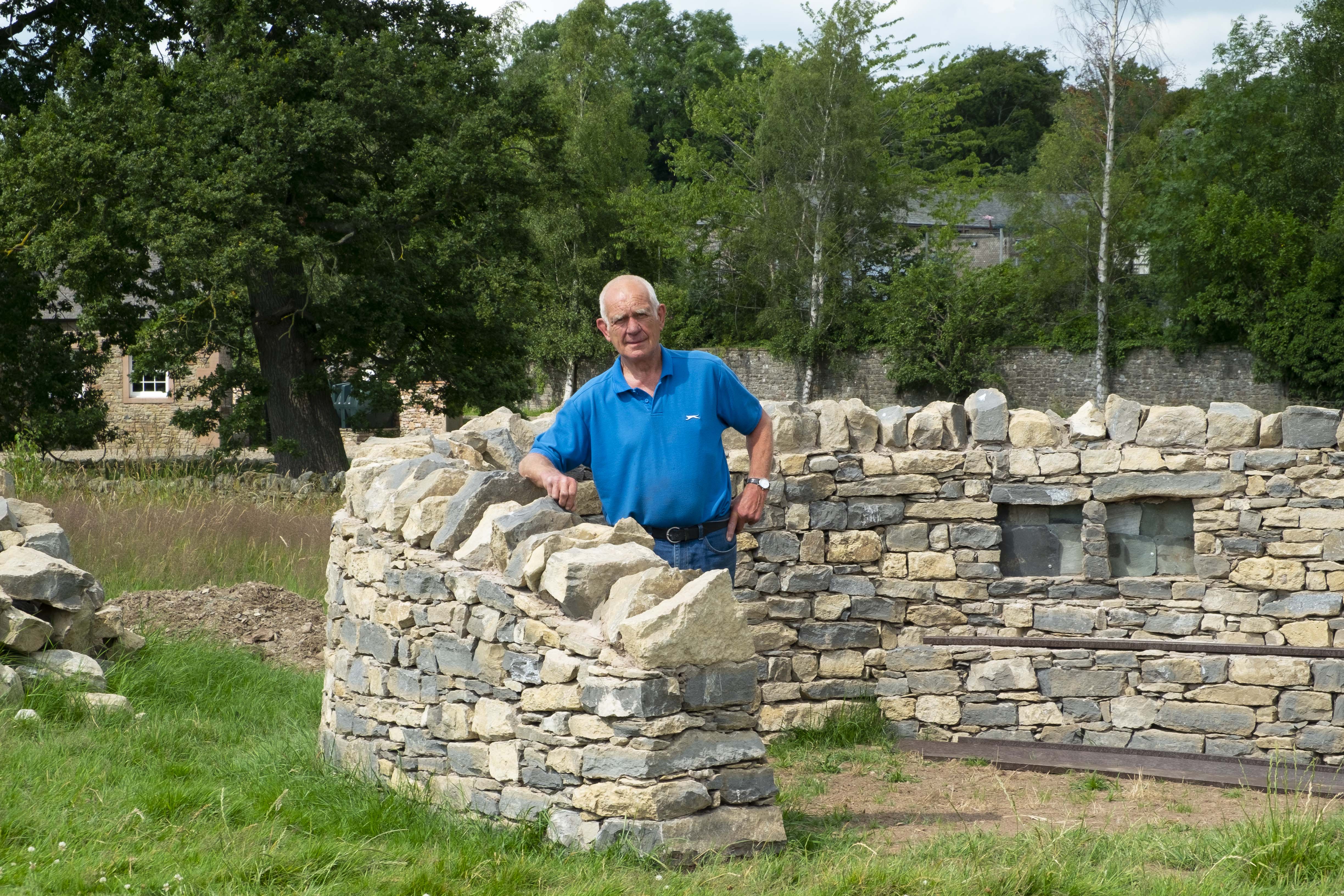 Stone seat with builder